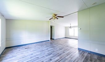 107 Oakridge Dr, Americus, GA 31709