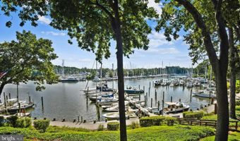 755 FAIRVIEW Ave 755 D, Annapolis, MD 21403