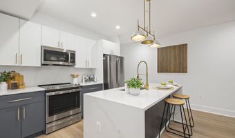 4411 ILLINOIS Ave NW, Washington, DC 20011