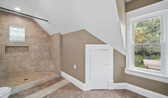 224 Berry, Adrian, MI 49221