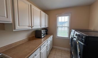 280 Arlington Dr, Batesville, IN 47006