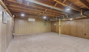 1136 W ROBERTS Ave, Appleton, WI 54914