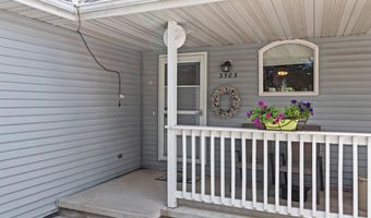 3303 E HEIDEMANN Dr, Appleton, WI 54915