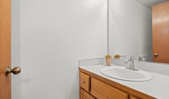 17630 SW BRECKENRIDGE Ln, Beaverton, OR 97007