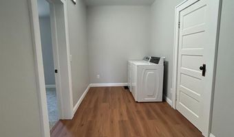 19 Fitch Ave, Batesville, IN 47006
