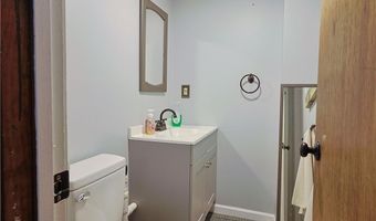 332 River St, Woonsocket, RI 02895