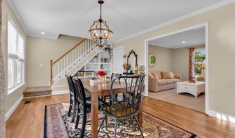 65 Serpentine Dr, Bayville, NJ 08721