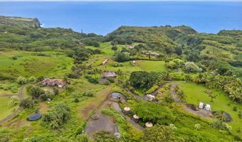 44 Hanauana Rd, Haiku, HI 96708