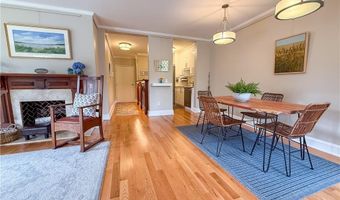 35 Chastellux Ave I, Newport, RI 02840