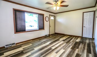 705 N High St, Aberdeen, SD 57401