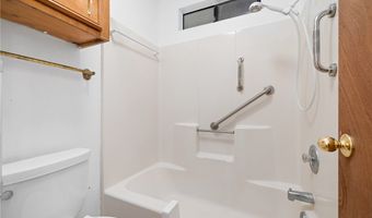 110 Spoonbill Ave, Aransas Pass, TX 78336