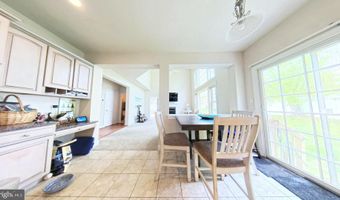 203 CYNWYD Dr, Absecon, NJ 08201