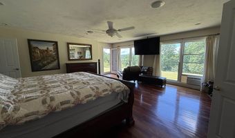 392 Sicard Rd, Brookfield, VT 05036