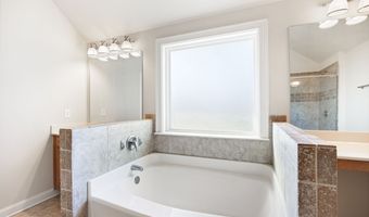 66 Lanier Rdg, Acworth, GA 30101