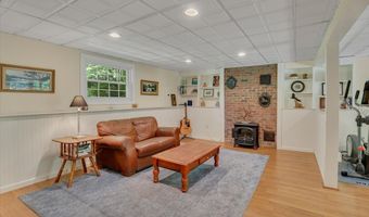 45 Deborah Dr, Coventry, CT 06238