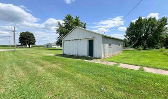 409 233RD St, Aledo, IL 61231