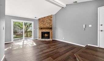 1201 Lofty Point Dr C, Ballwin, MO 63021