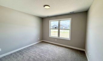 2403 Chandler Way, Auburn, IN 46706