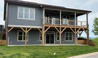 175 Waightstill Dr, Arden, NC 28704