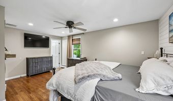 14 Cedrus Ct, Branford, CT 06405