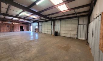 429 ARENDALL Rd, Adamsville, TN 38310