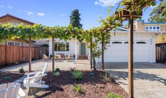 506 Bayview Dr, Aptos, CA 95003