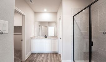 905 Calhoun Dr, Anna, TX 75409