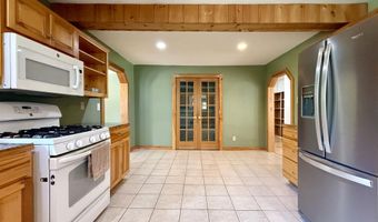 877 Grand Falls Rd, Baileyville, ME 04694