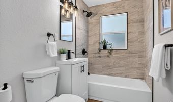 835 Lansing St, Aurora, CO 80010