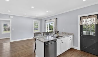 6 Harbor Pkwy, Clinton, CT 06413
