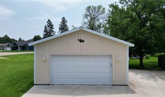 2303 9th Ave SW, Austin, MN 55912