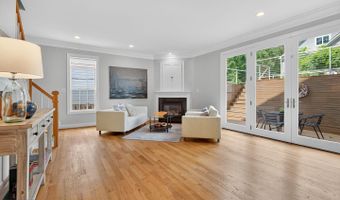 5907 CONWAY Rd, Bethesda, MD 20817