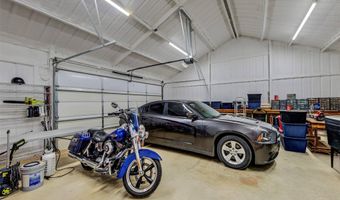 1020 County Road 1596, Alvord, TX 76225