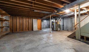1636 S DRISCOLL St, Appleton, WI 54914