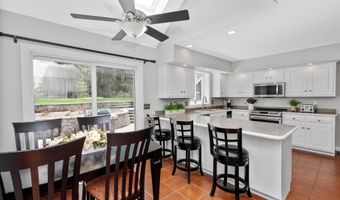 3 Chickadee Ct, Bedford, NH 03110