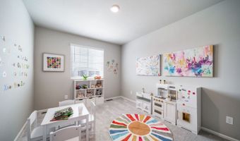 22242 E 38th Pl, Aurora, CO 80019