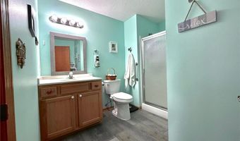 1907 Oak Tree Ln C, Austin, MN 55912