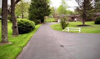 128 CARDINAL Ln, Beaver, WV 25813