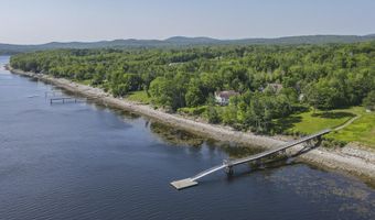 155 Bayside Dr, Belfast, ME 04915