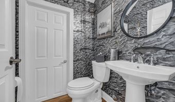 3 Grove Ct, Asbury Park, NJ 07712