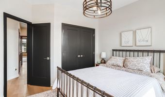 43404 FIFEVILLE Sq, Ashburn, VA 20148