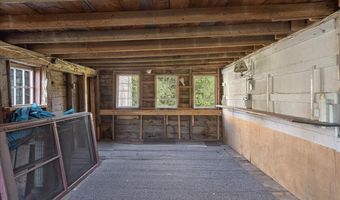 18 Cobb Rd, Belfast, ME 04915
