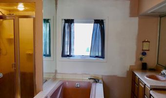 20 E MALLARD Dr E, Berlin, MD 21811