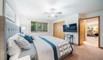 2119 CLOUDVIEW Ct, Appleton, WI 54914