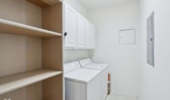 624 E Walnut St 21, Indianapolis, IN 46204