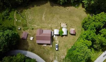 1104 1st Creek Rd, Advent, WV 25231