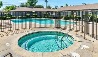 812 E Washington Ave A, Escondido, CA 92025