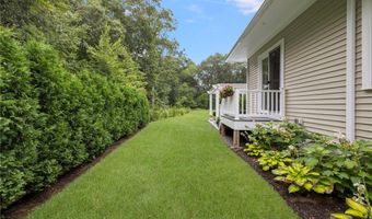 70 Tourjee Ln, North Kingstown, RI 02852