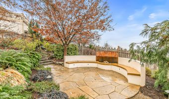 517 Lakota Way, Ashland, OR 97520