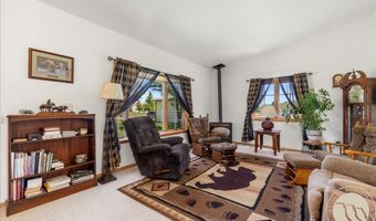 7 Cottonwood Way, Absarokee, MT 59001